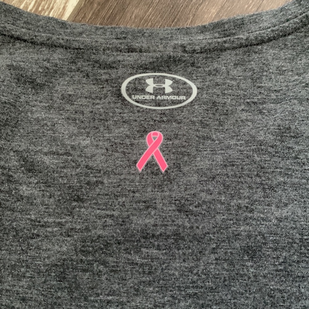 UNDER ARMOUR Breast Cancer long sleeve shirt - Picture 5 of 8